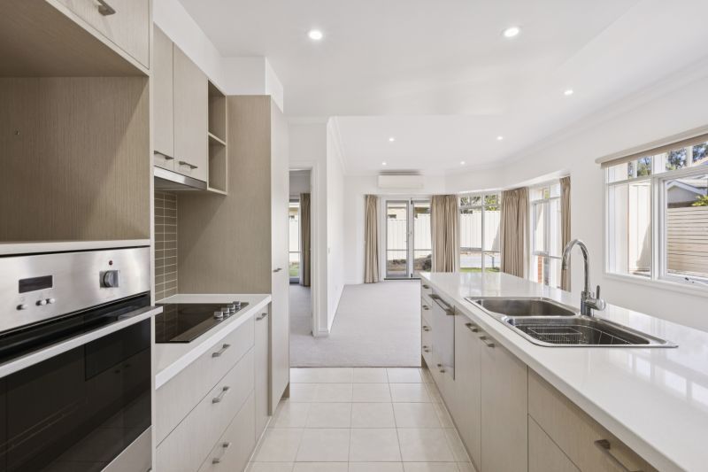 Fresh Interiors, Garden Outlook