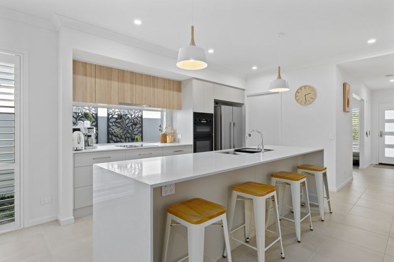 Site 153 - Established Kalbar