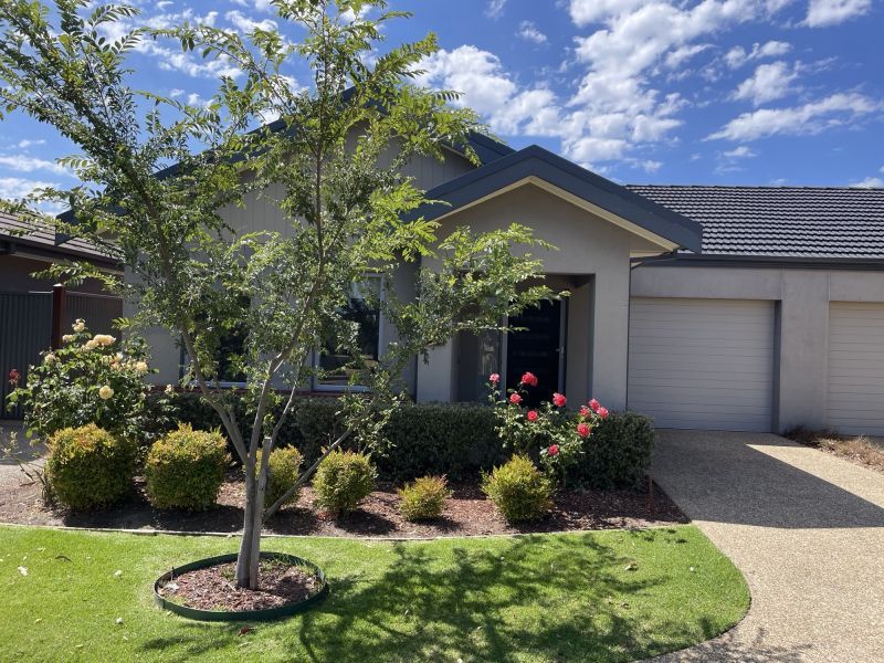 AVAILABLE NOW - 'The Springs' 3bedroom & single garage