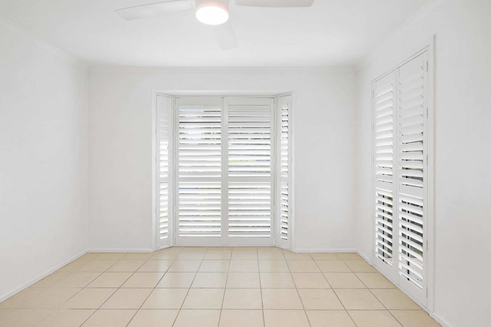 Lovely 2 Bedroom Home Close to the Country Club