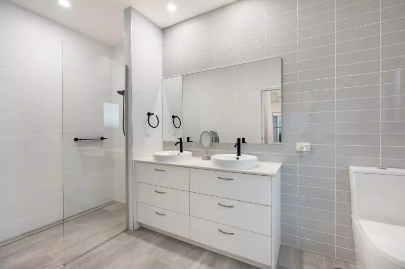 Site 77 - Established Gold Bronte