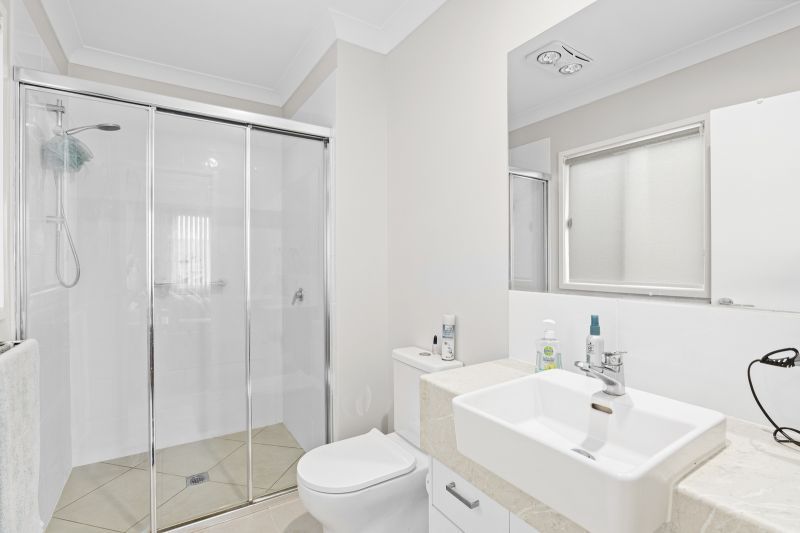 Three Bedroom Haven - Spacious Living!