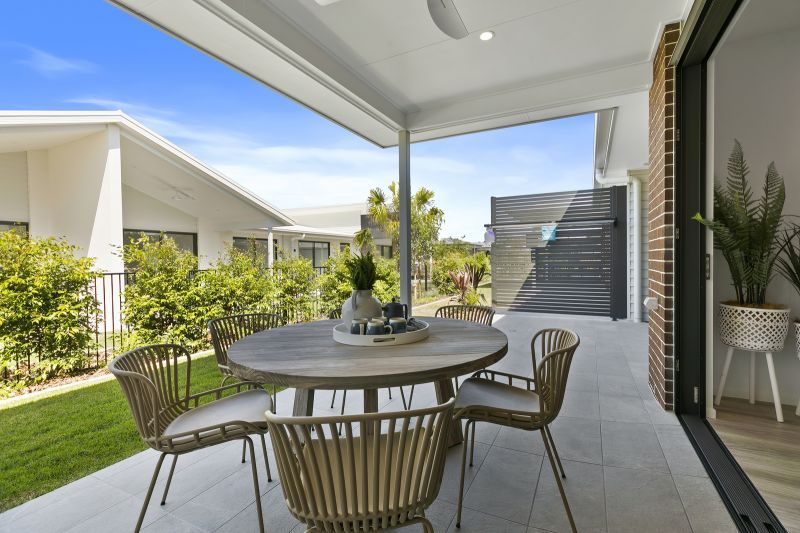 Entry level floorplan, effortless living at it's best!