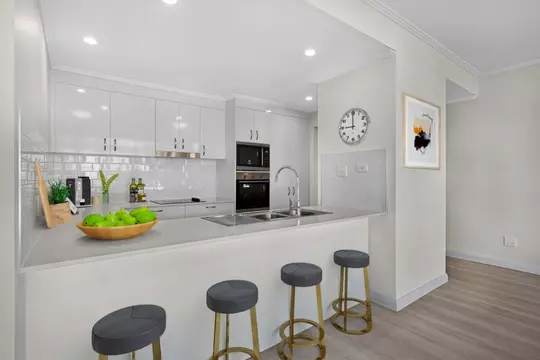 Bright, light and airy 2-bedroom villa