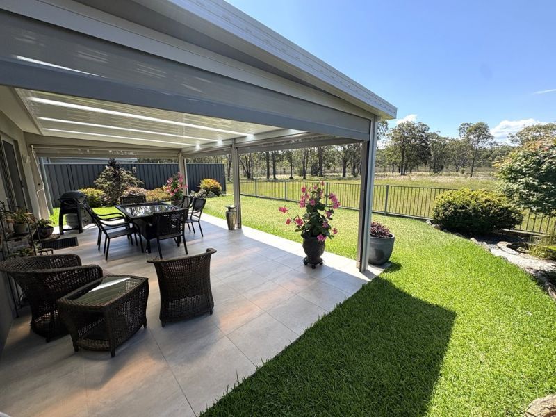 Modern, spacious and peacefully located