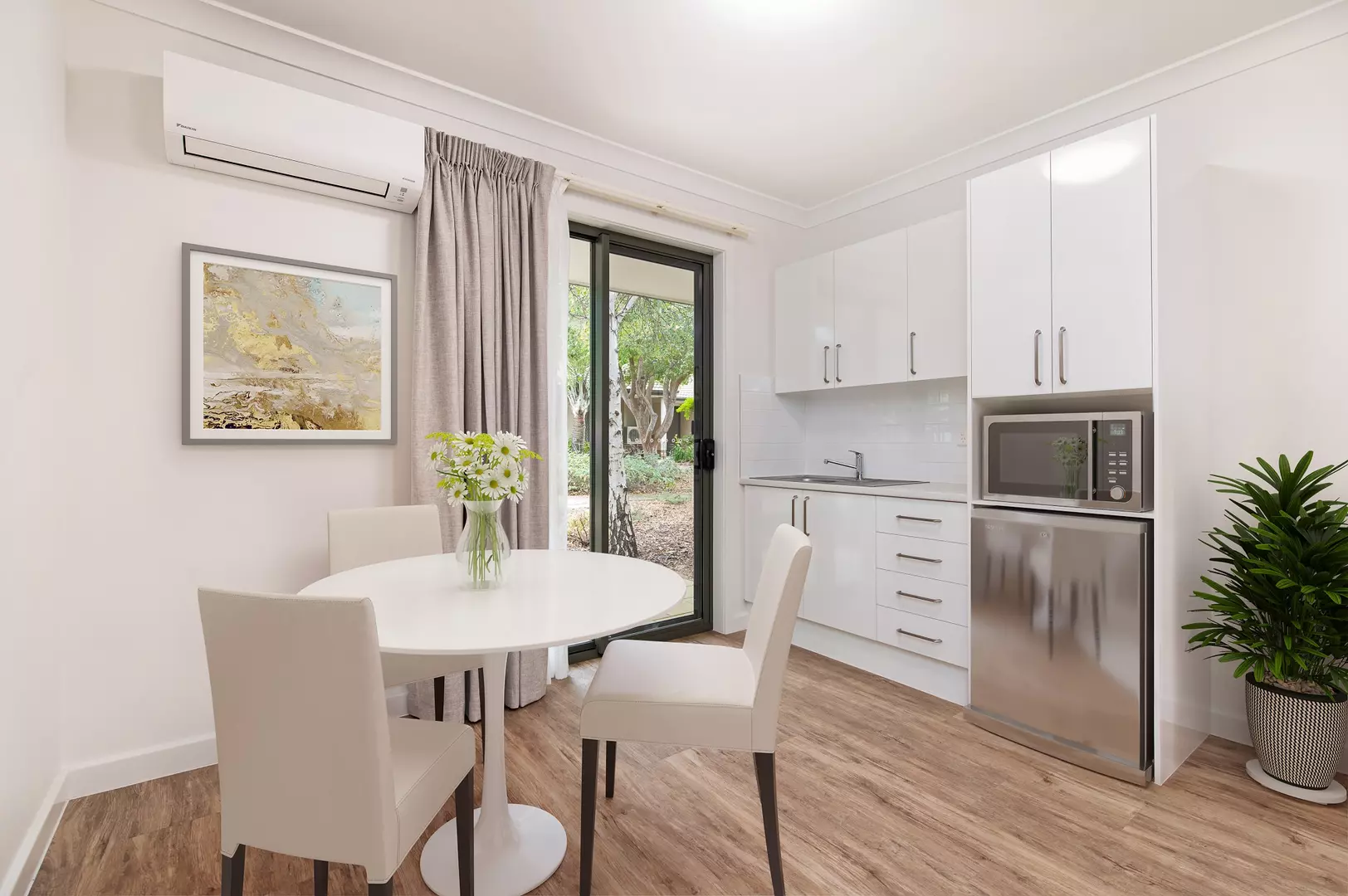 Try our obligation-free 28 day respite care at Bartonvale Gardens