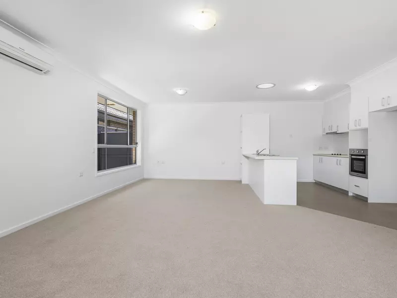 Corner Villa with Large Garden and Fresh Interiors