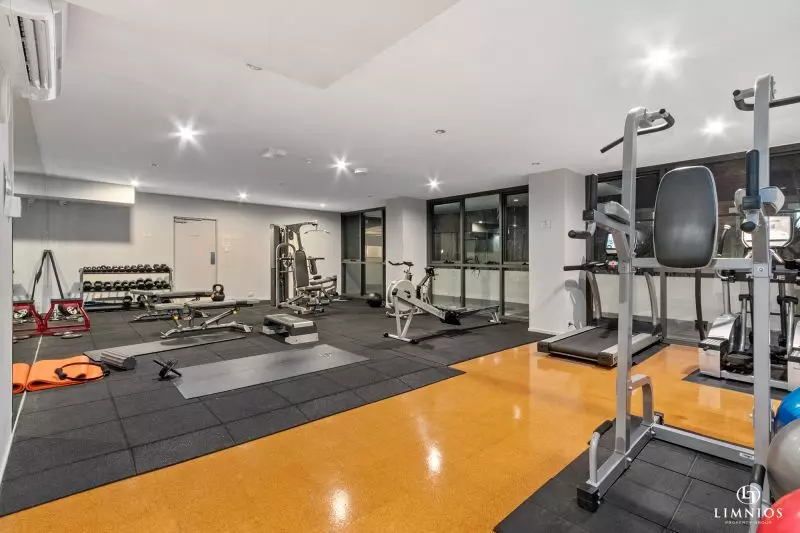 Lifestyle Investment On The City Fringe!