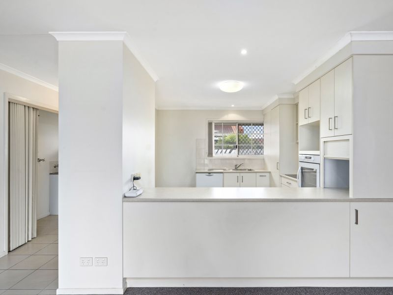 Light, Fresh & Modern Refurbished Villa! 