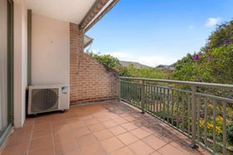 Stunning Fully Refurbished Two-Bedroom Apartment in a Prime Village Location