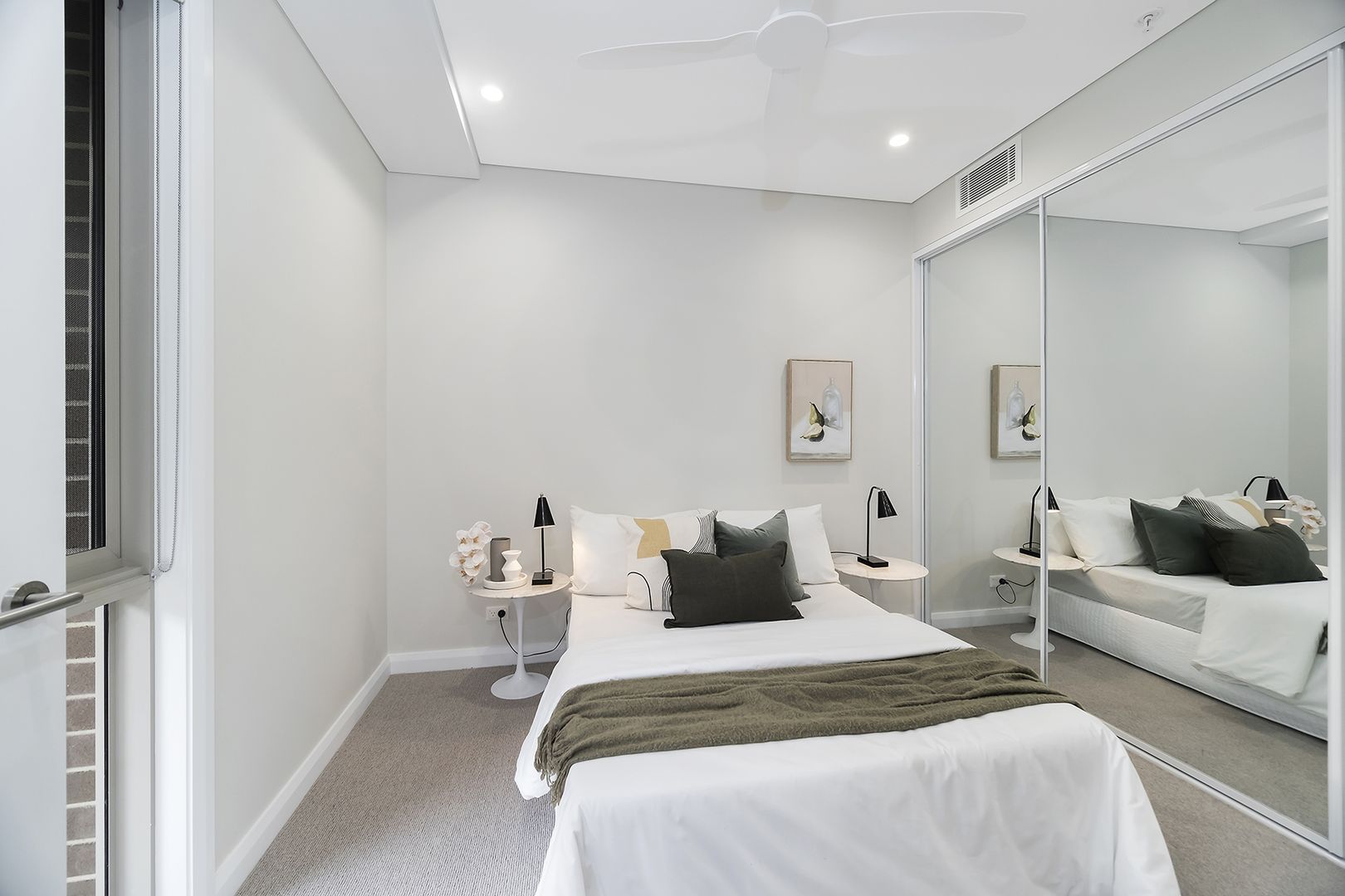 Jacaranda Apartments, Walter Skelton Village