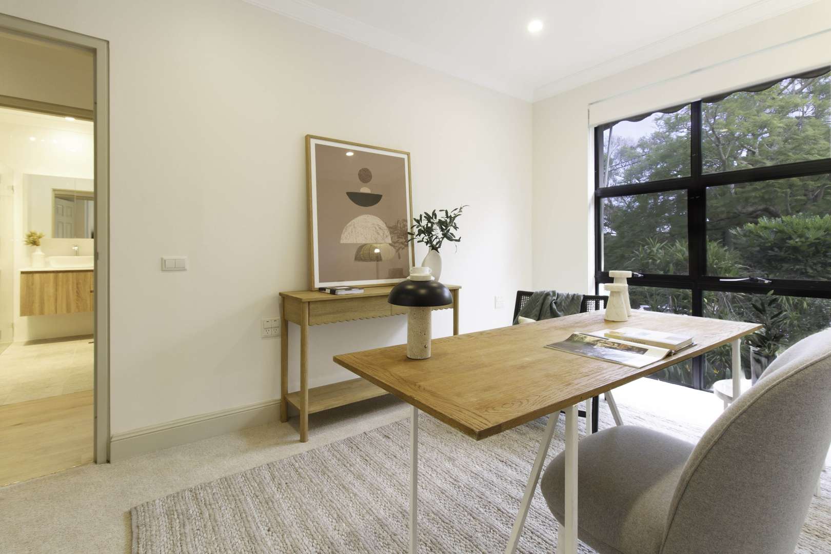 Stylish 2-bedroom apartment in a boutique retirement village
