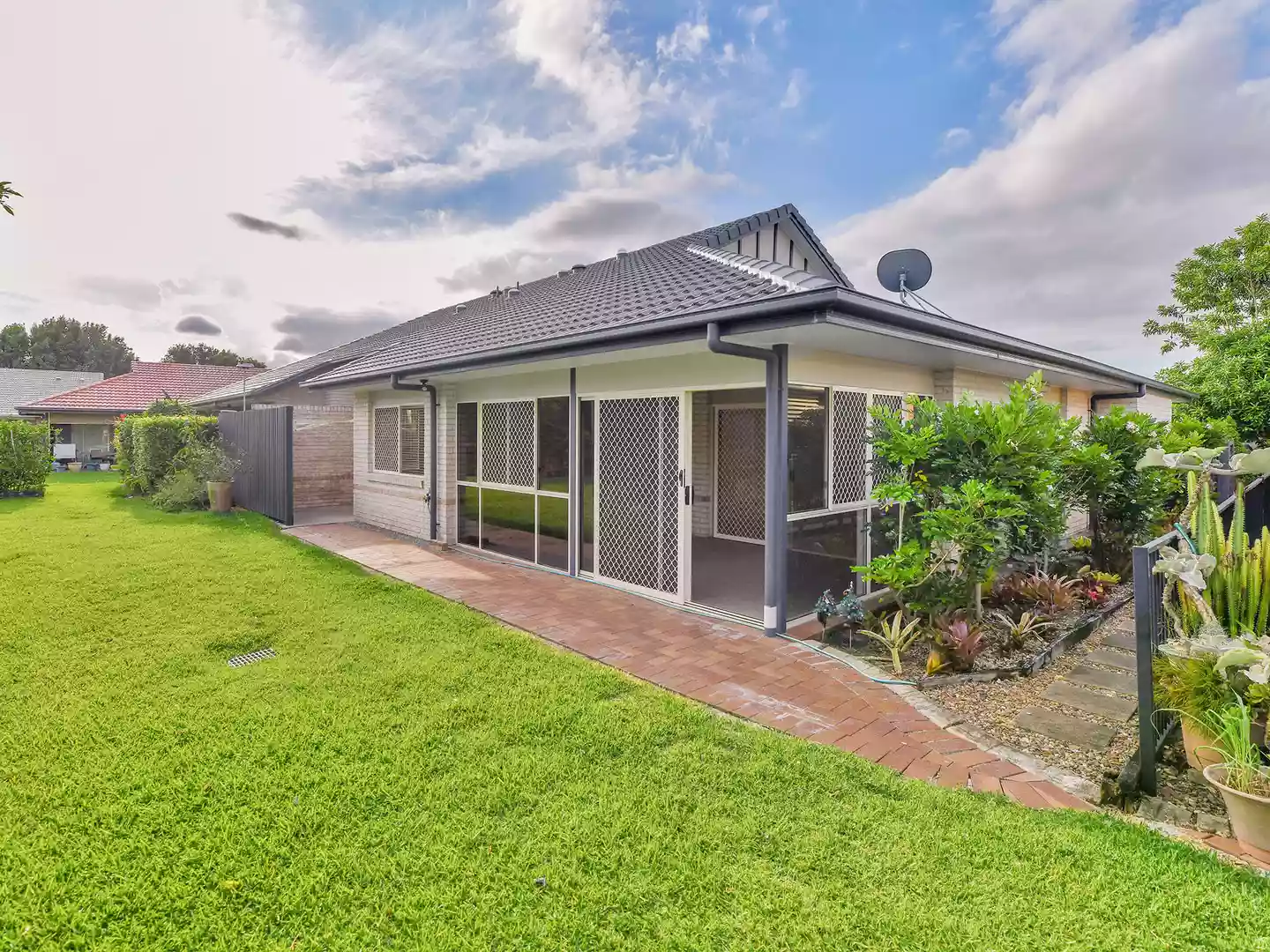 Caloundra Rise Retirement Estate Unit 100