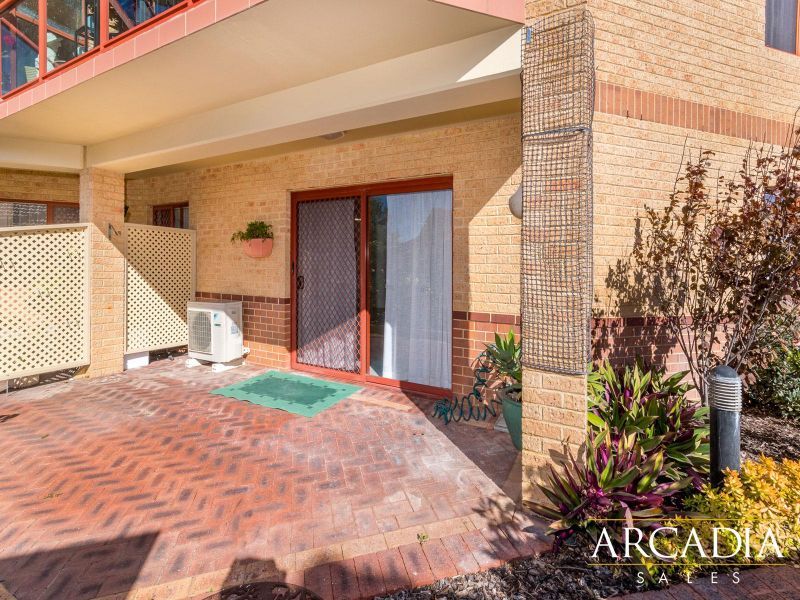 A beautifully renovated apartment is ready and waiting for you at Arcadia Waters Bicton.