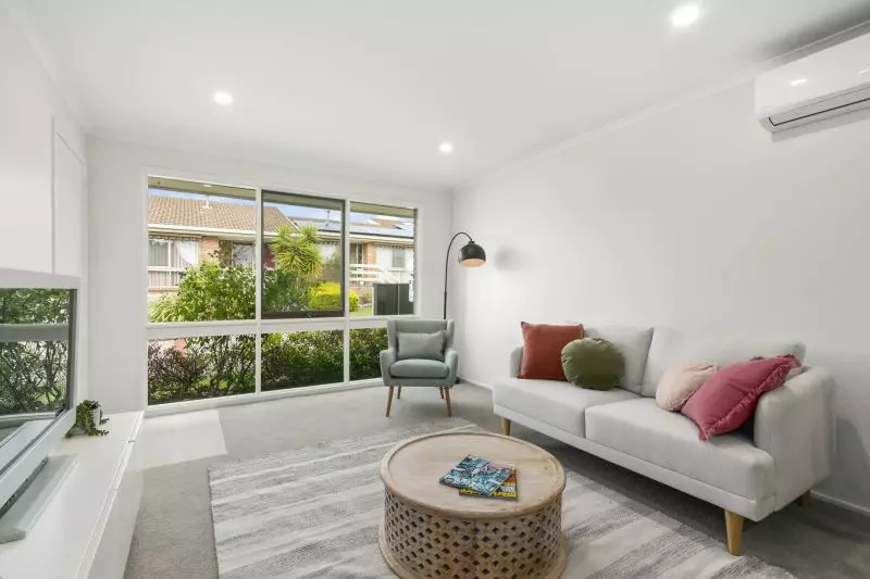 Newly refurbished 2-bed villa close to the community centre