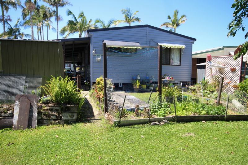 North Star Holiday Resort - Over 50's Residential Park