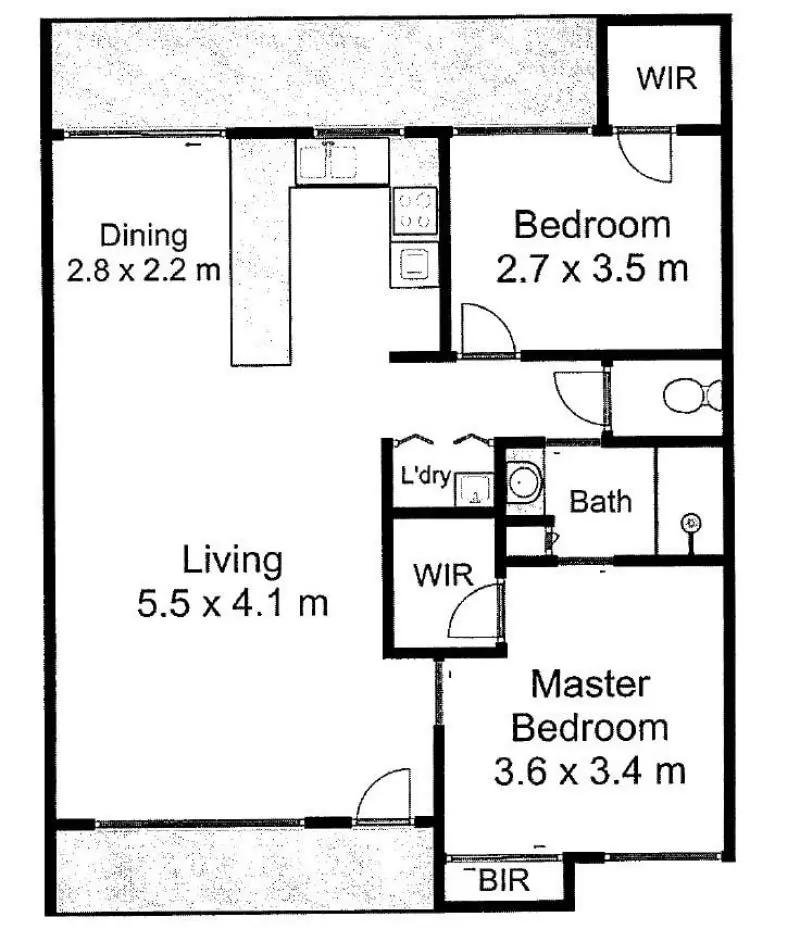 Lovely Villa with Courtyard and Sunroom