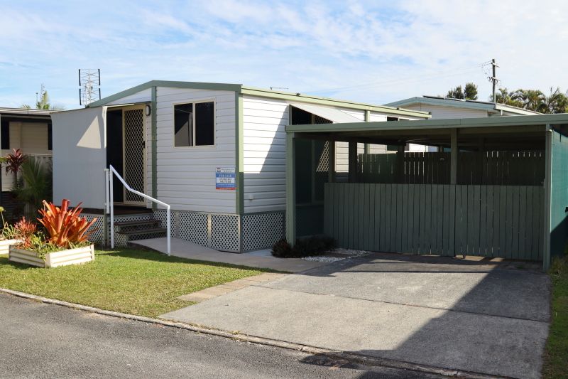 Chinderah Lakes – Over 50’s ‘Pet Friendly’ Residential Park