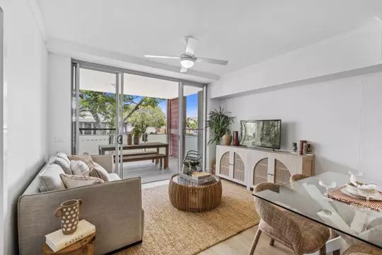 Relaxed bayside living in a two-bedroom apartment