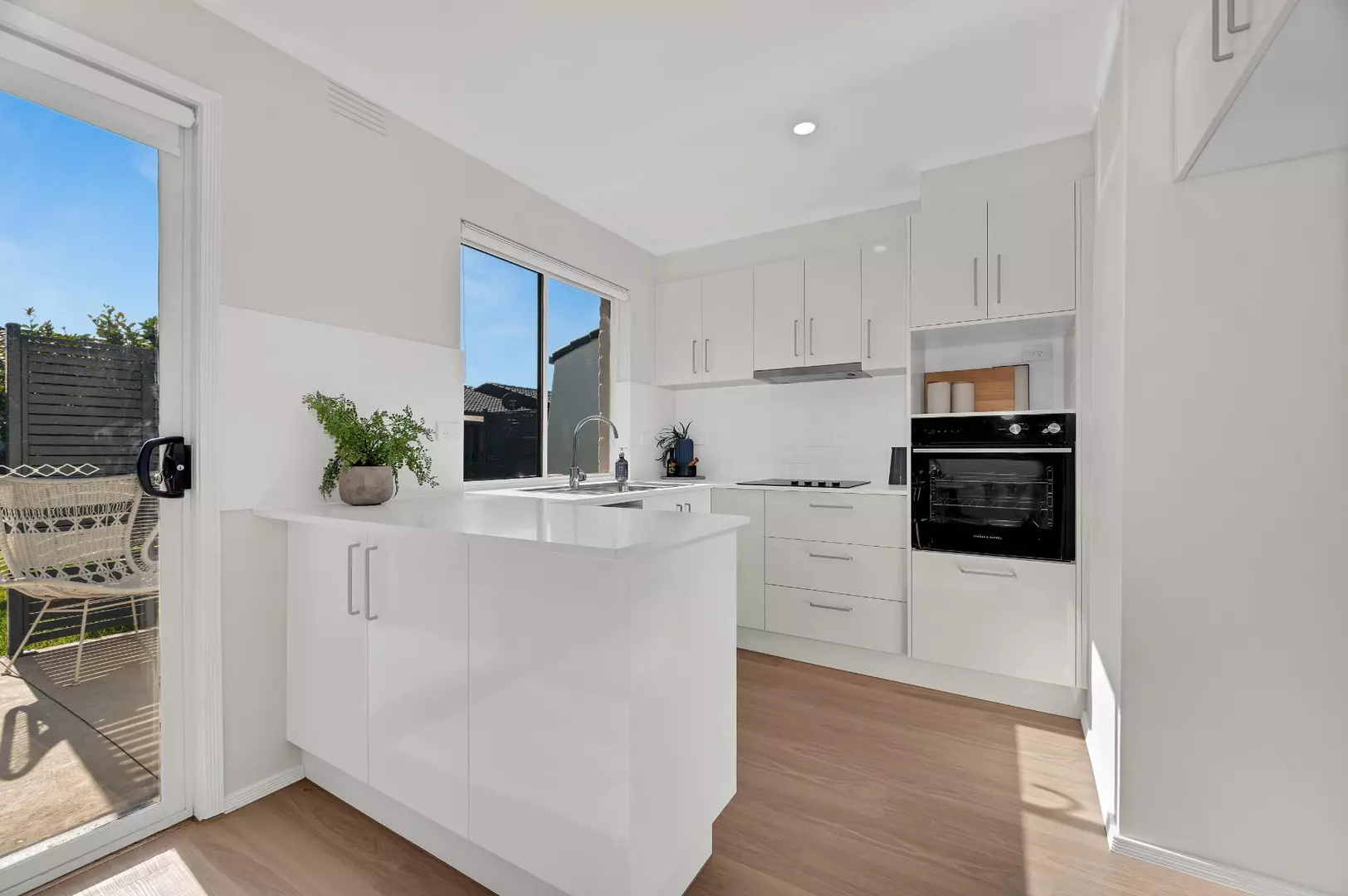 125/130 McLeod Road, Patterson Lakes