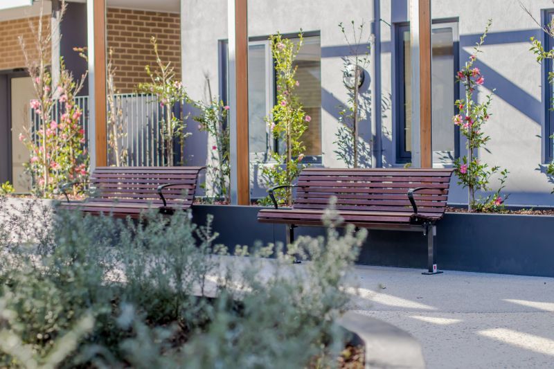 Charming Retirement Living in the heart of Glen Waverley