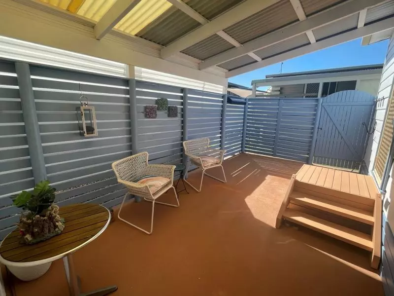 IMMACULATE CORNER BLOCK