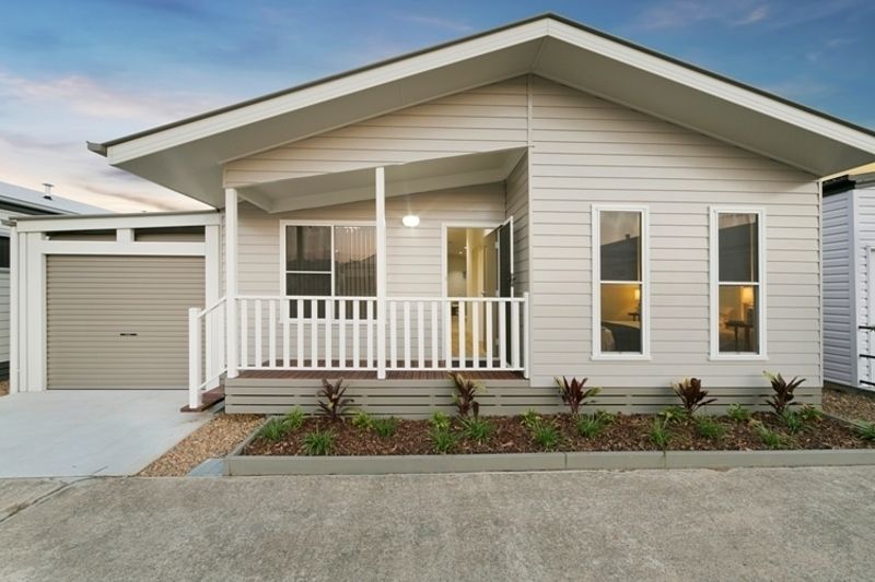 Brand NEW Home With 6 ½ Year Structural Warranty!