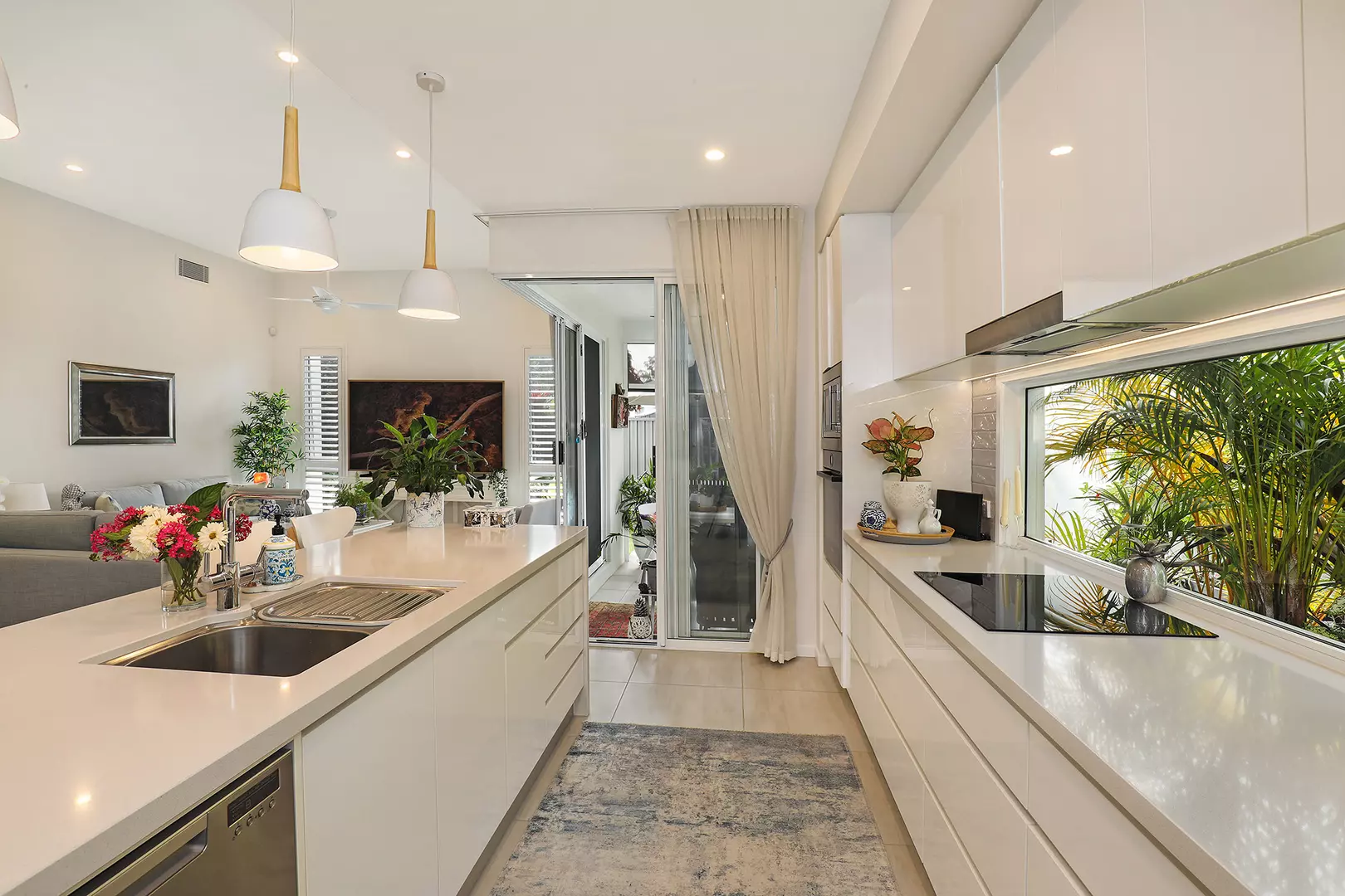 A Garden That Inspires, A Home That Delights - Villa 91