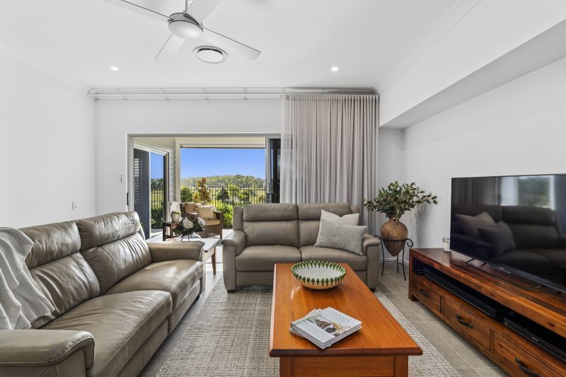 Site 176 - Established Kalbar