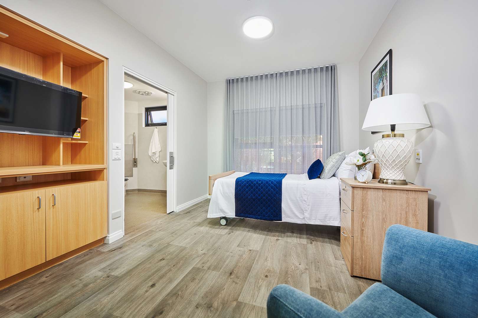 Boronia Suites at Oak Towers Aged Care Service - Churches of Christ