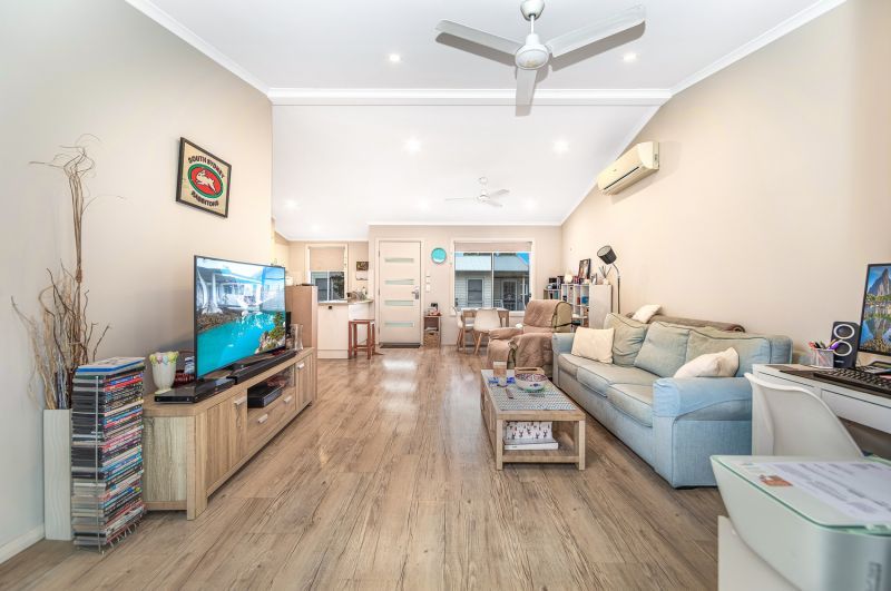 Easy, Community Living