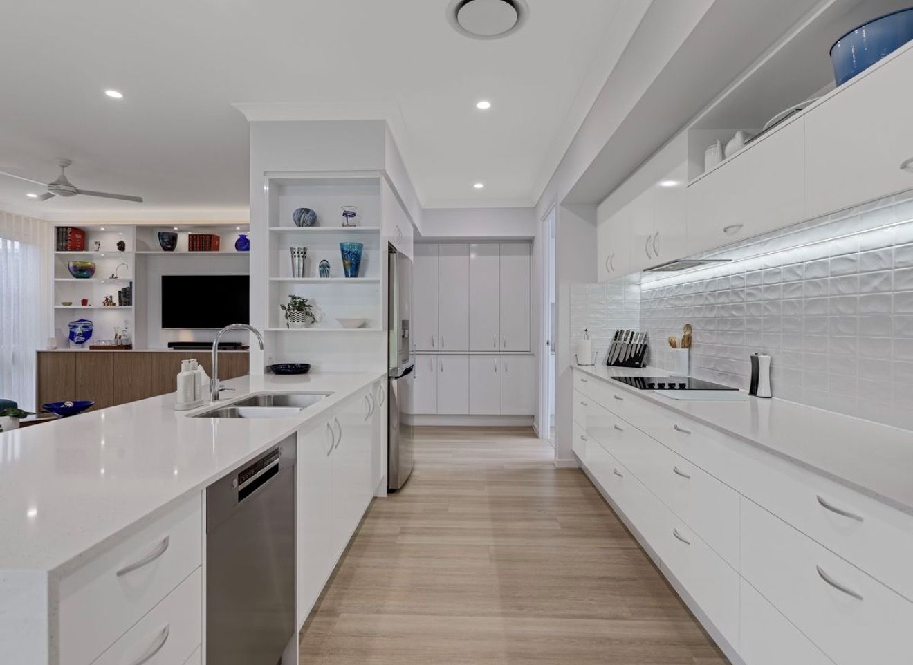 Halcyon Nirimba Home 65 