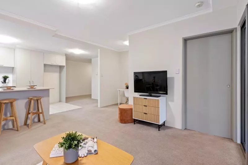 Spacious Modern & Central Home!