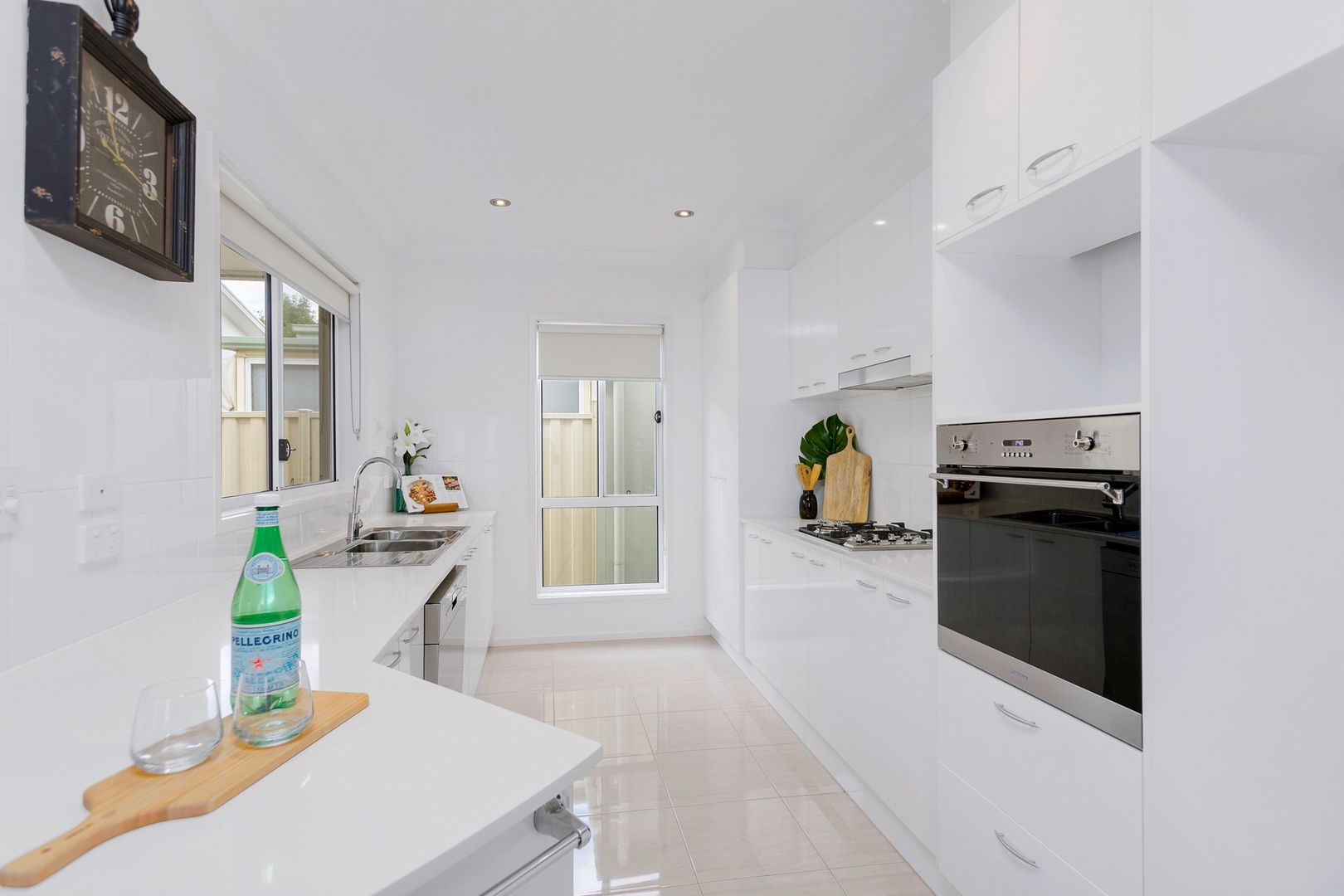 HOME 82 PALM LAKE RESORT TRUGANINA