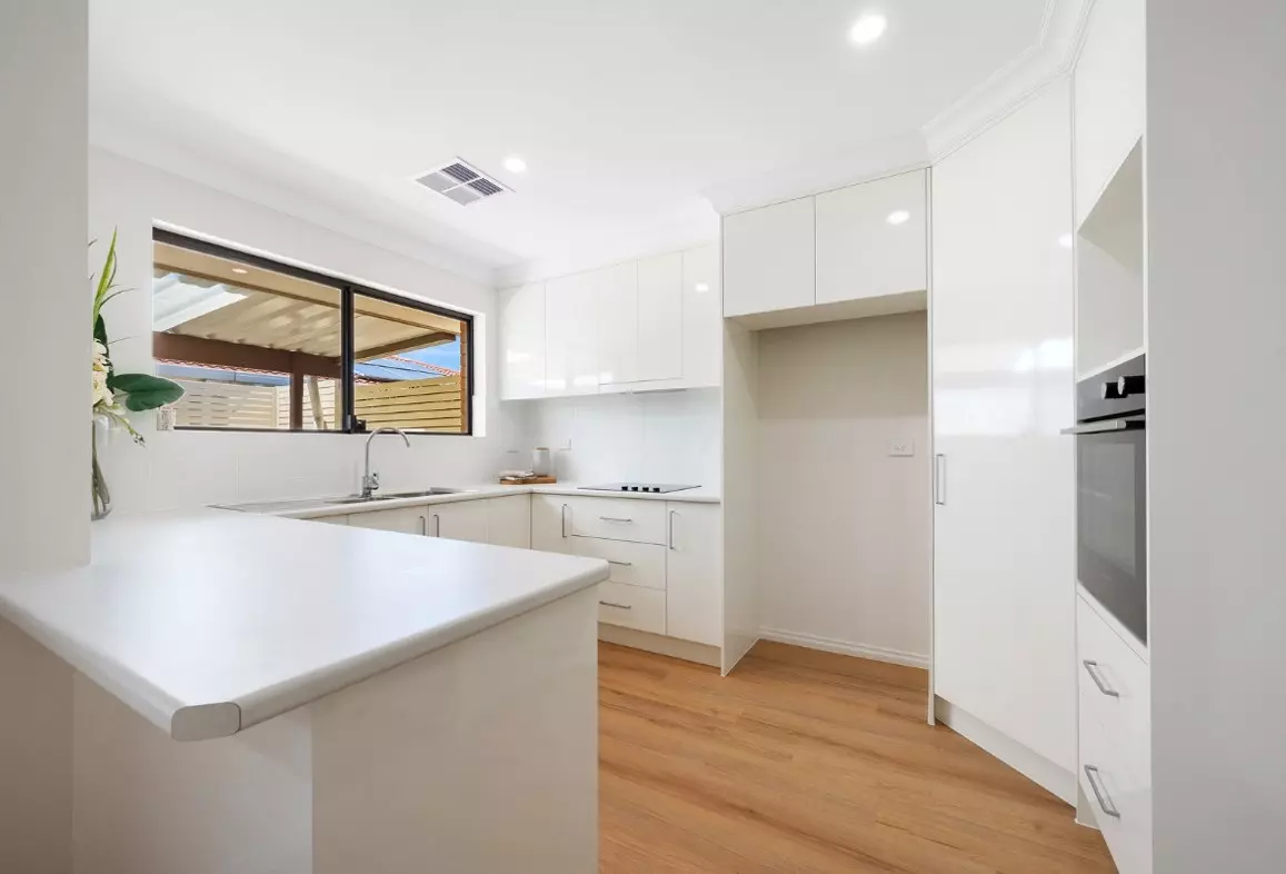 32/33 Sylvan Way, Grange