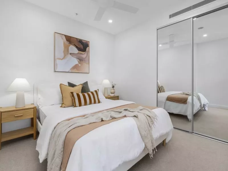 Wake up every day to warm sunlight and uplifting interiors