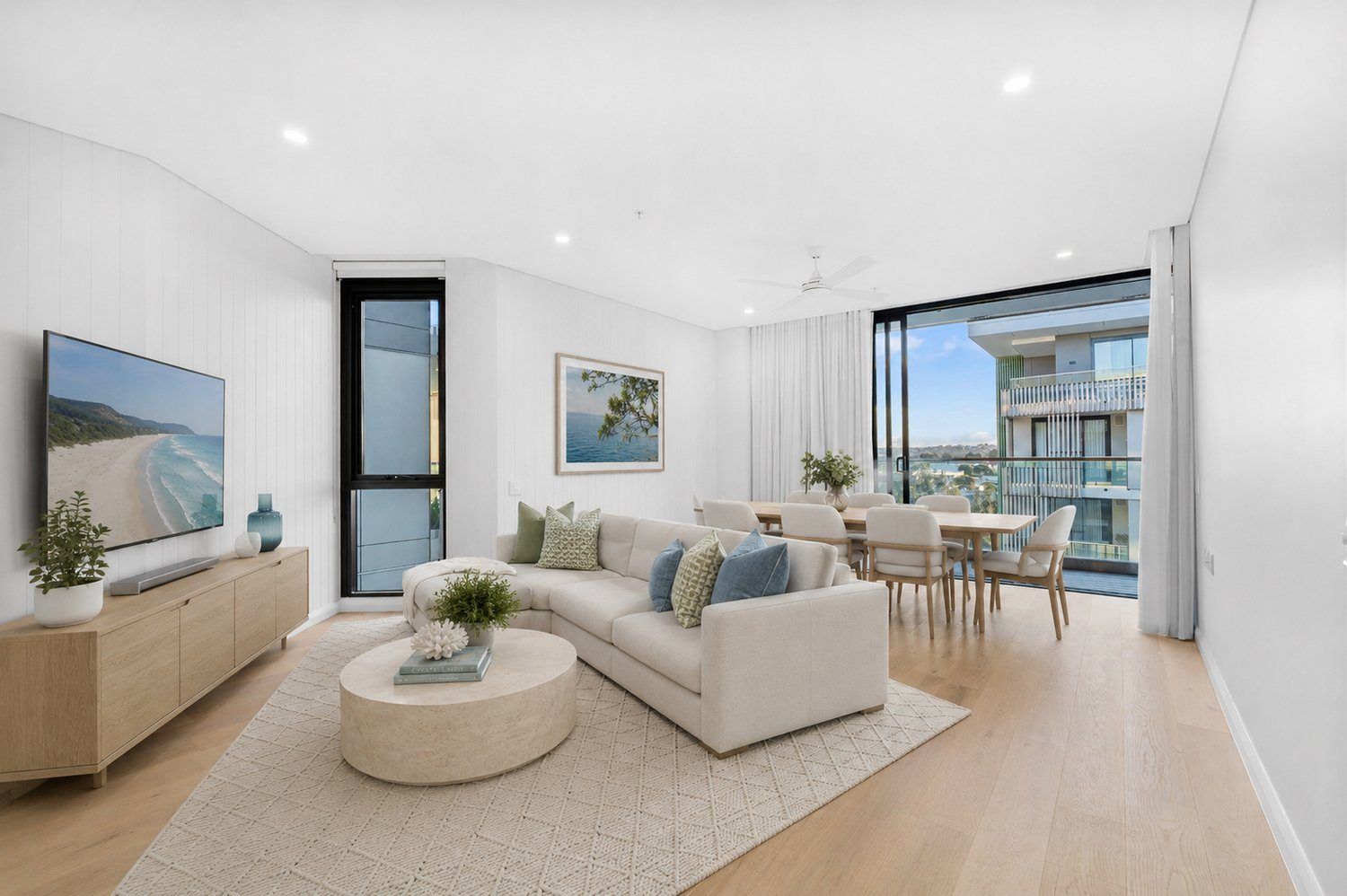 Welcoming Two-Bedroom Apartment with Dual Balcony Access