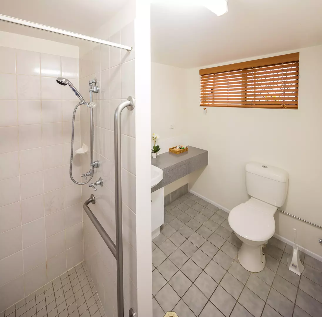 Stylish and spacious 1 bedroom serviced apartments - perfect for easy retirement living