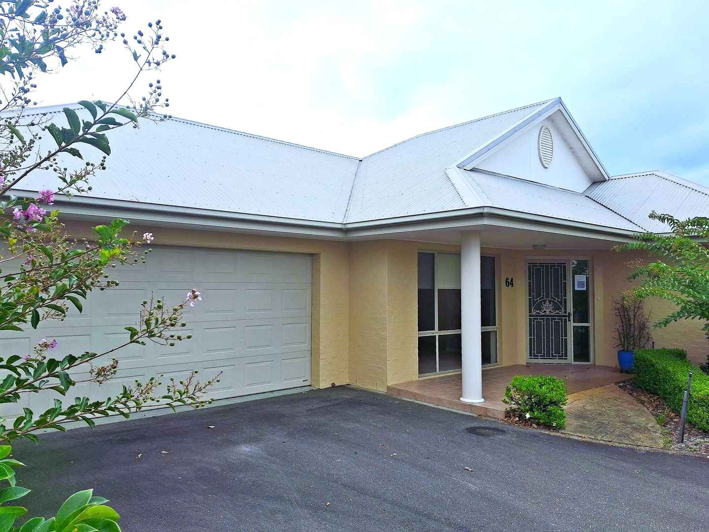 Modern and Spacious 3 Bedroom Home