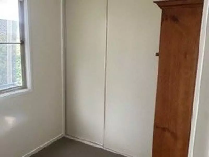 A Cozy Home in a Quiet Gated Community