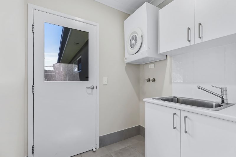 Quiet Two Bedroom + Study – Great Alfresco & Close to Clubhouse