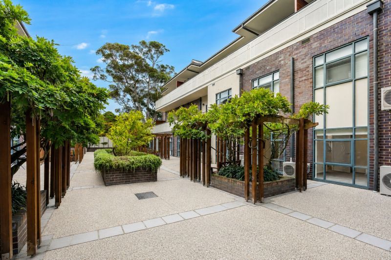 Premium Two-Bedroom Apartment with Courtyard Access!