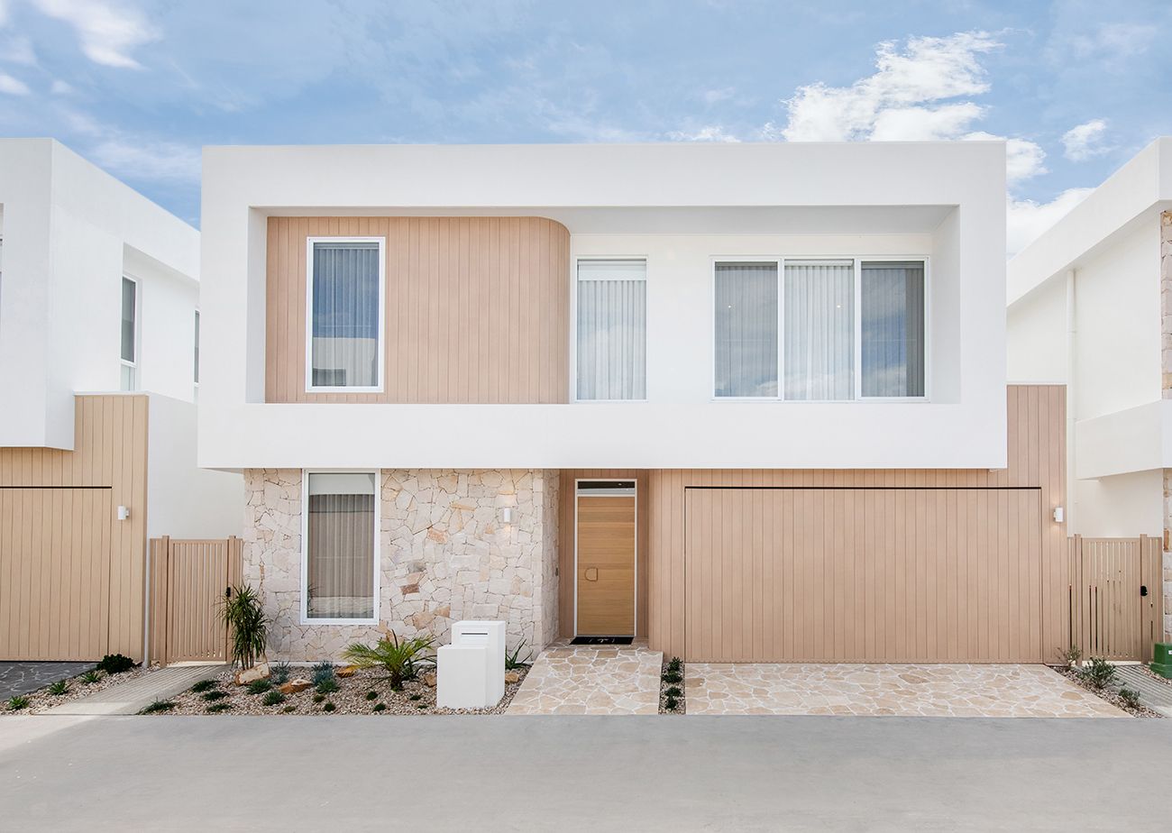 Avondale by Palm Lake Resort Pelican Waters