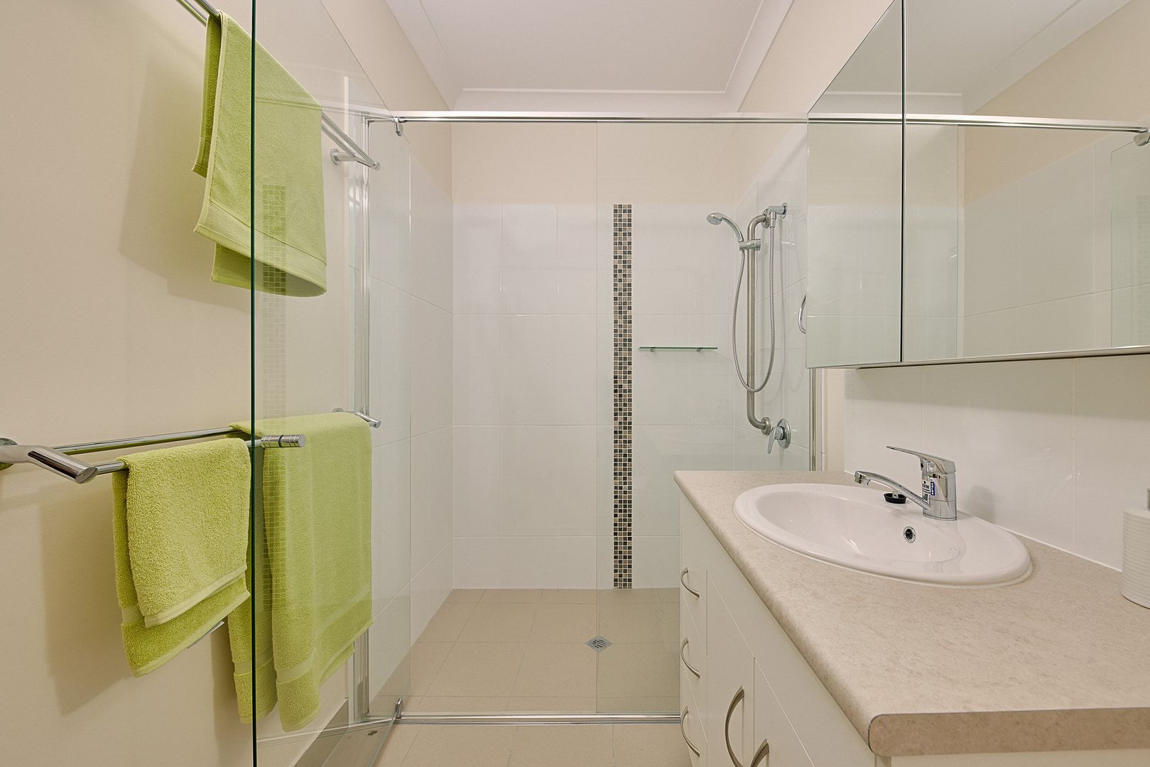 Welcome to Resort-style Retirement Living at St James 