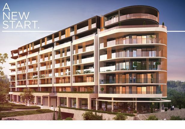 Australis at Rossmoyne Waters