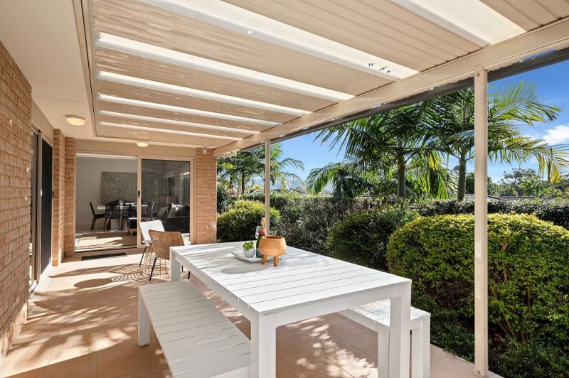 North Facing villa with multiple entertaining options