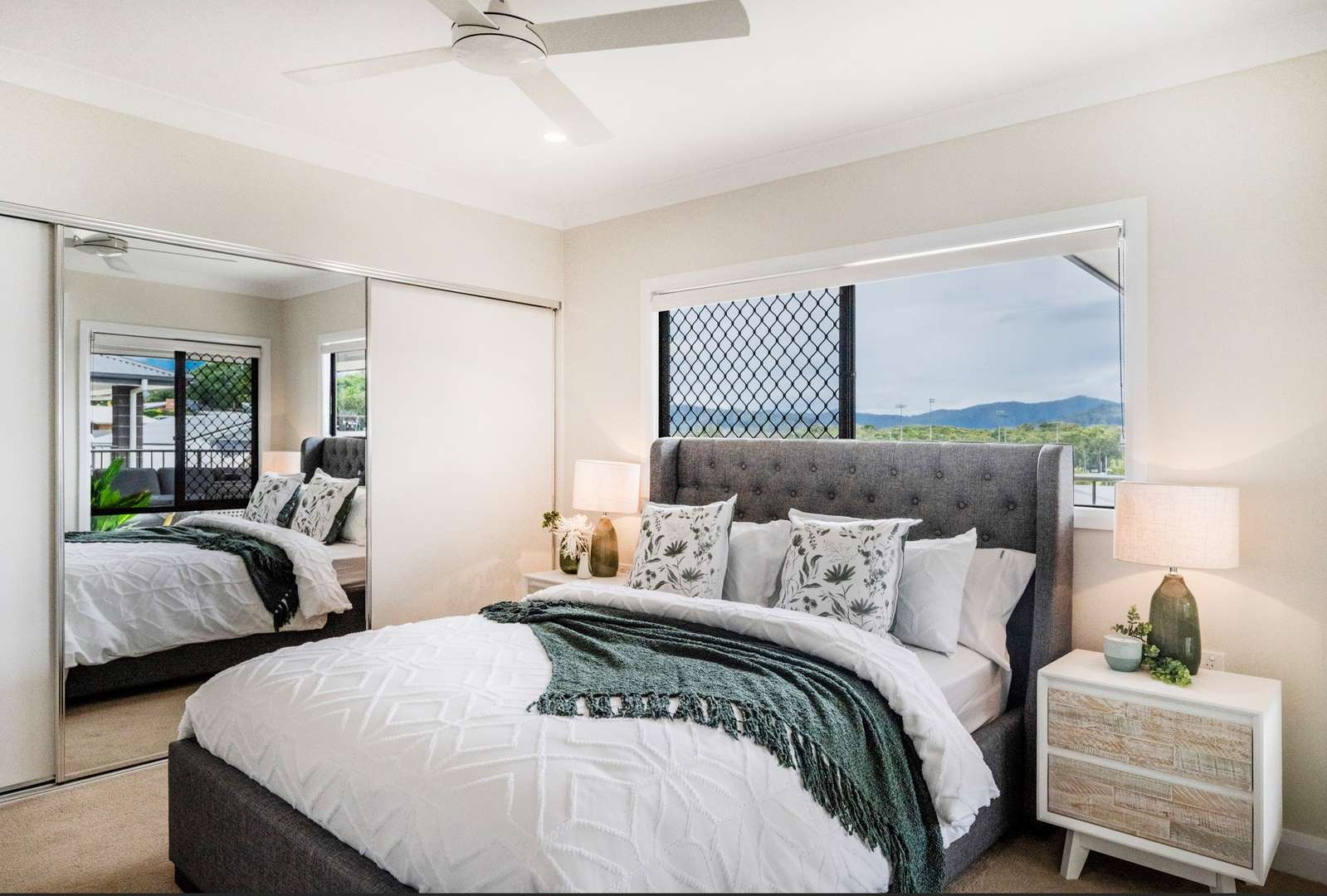 Oak Tree Retirement Village Coffs Harbour - 2 Bed + Study + 1 Bath + Powder Villa