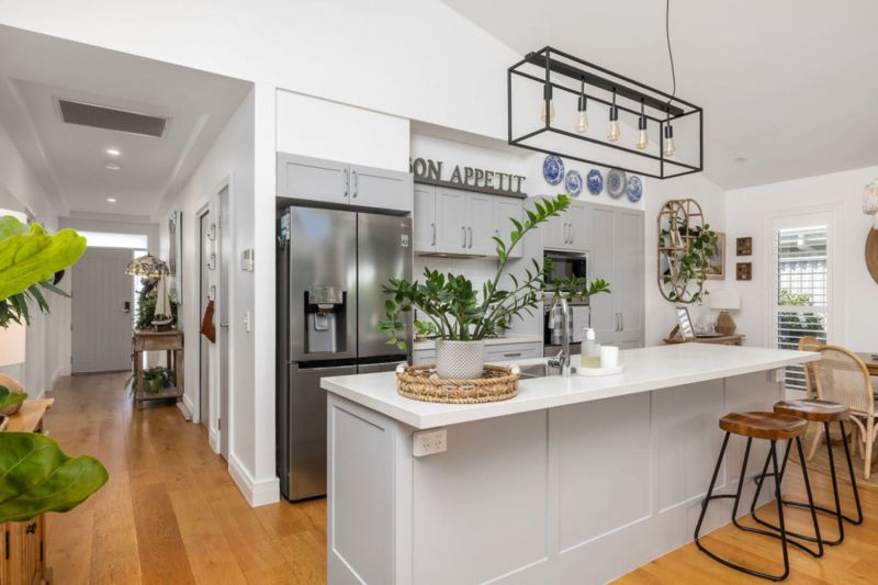 Premium Comfort and Style in a Superior Central Location