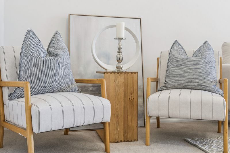 Light-filled villa with stunning bush view