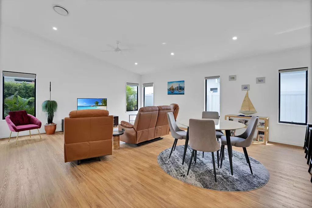 255 Dominica by Palm Lake Resort